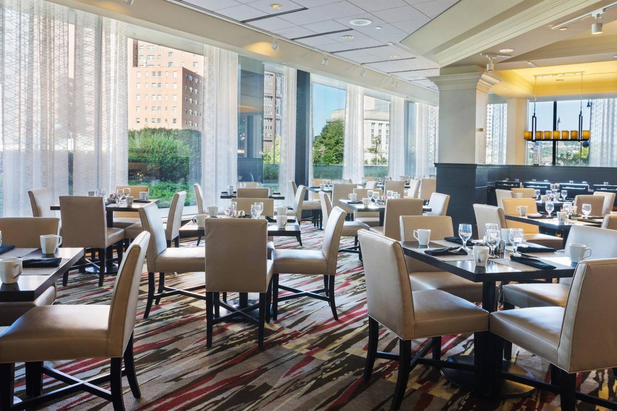 Pittsburgh Marriott City Center Экстерьер фото
